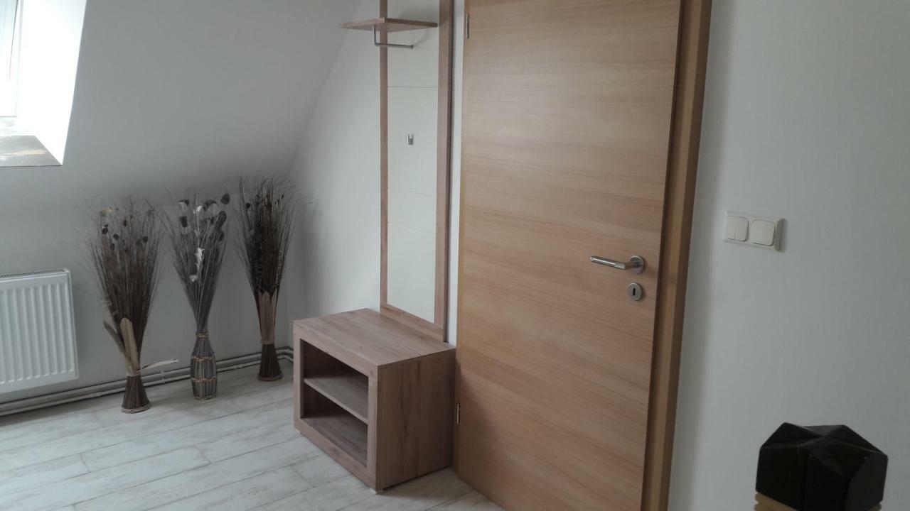 Ferienwohnung Gaensebluemchen Wartenburg ภายนอก รูปภาพ