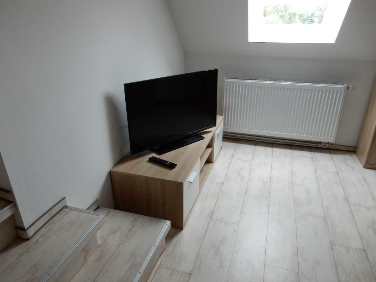 Ferienwohnung Gaensebluemchen Wartenburg ภายนอก รูปภาพ